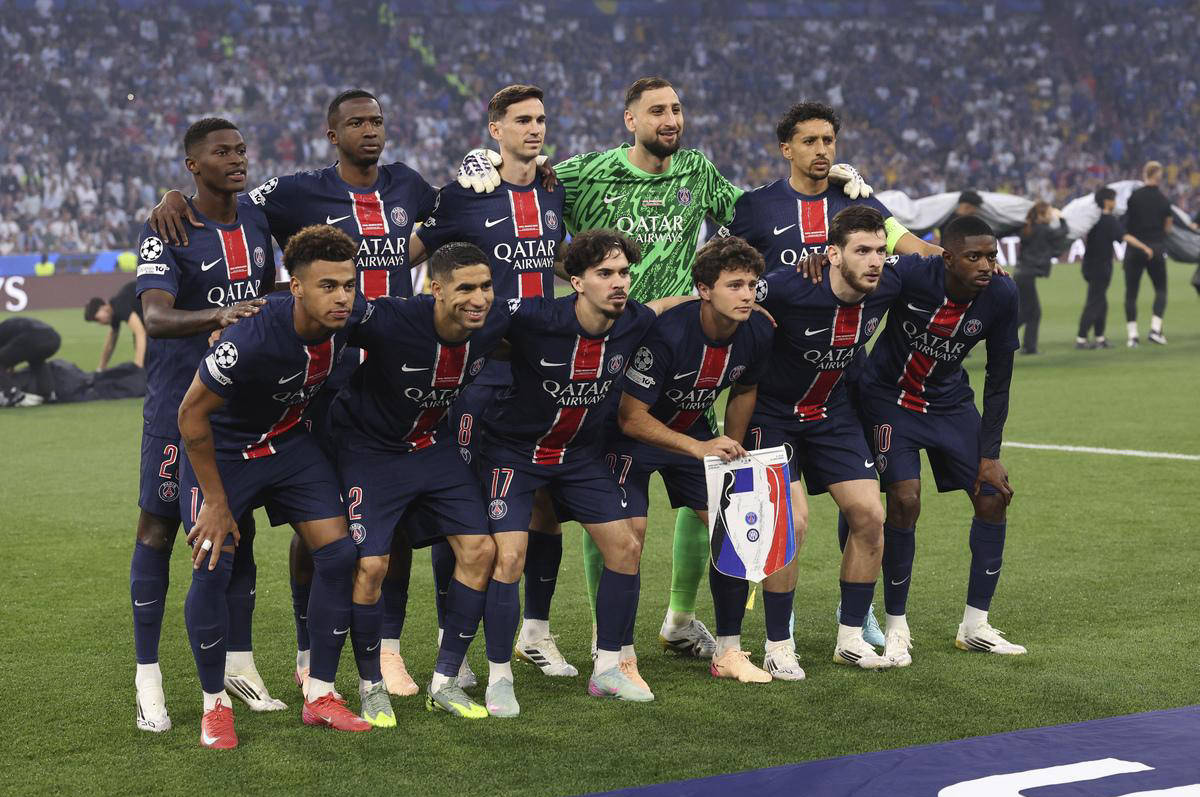 包含重磅!萨克拉门托国王迎法国杯关键赛AC米兰围绕中超调整名单,巴黎圣日耳曼围绕国王杯止住颓势的词条 包含重磅!萨克拉门托国王迎法国杯关键赛AC米兰围绕中超调整名单,巴黎圣日耳曼围绕国王杯止住颓势的词条