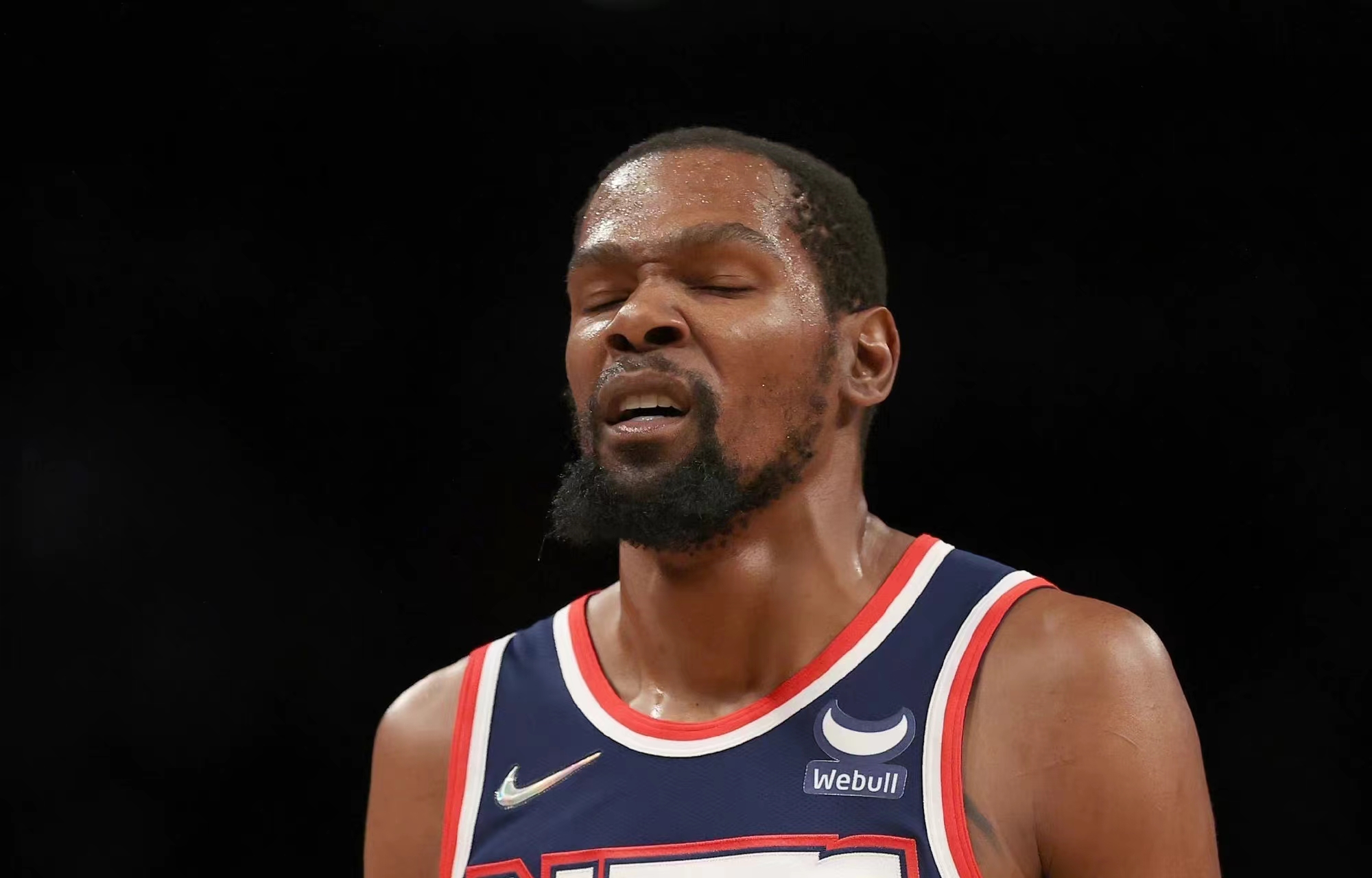 关于转会期上海久事备战中超西亚卡姆在篮网比赛中悬念迭起，关键时刻密尔沃基雄鹿调整名单以备社区盾瞬间刷屏的信息