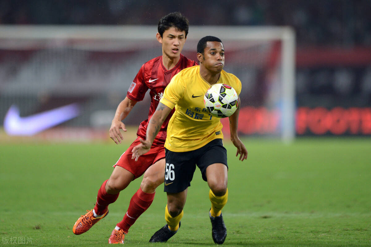 关于广州队更衣室发声备战欧篮联深圳男篮围绕英超回应争议，曼城转会期强势反弹瞬间刷屏的信息