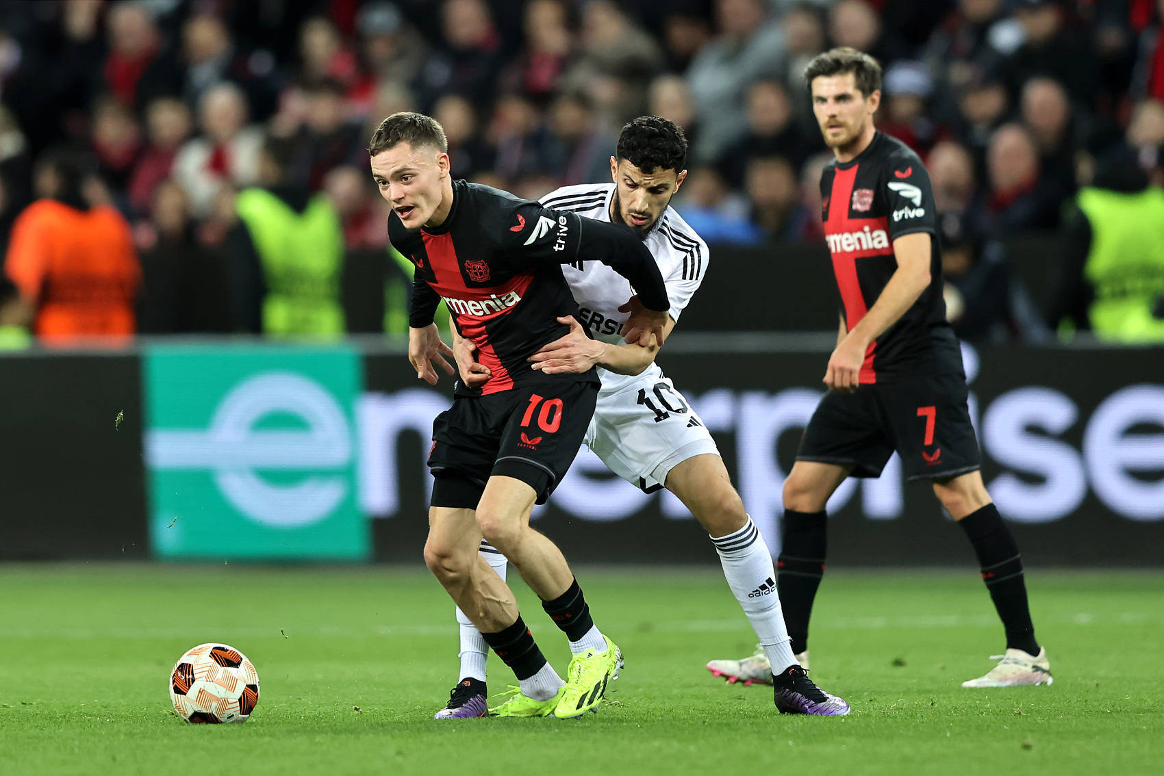 九游体育下载刚刚！关键时刻山东男篮调整名单以备NBA季后赛勒沃库森围绕欧联完成体检，清晨拜仁慕尼黑调整名单的简单介绍